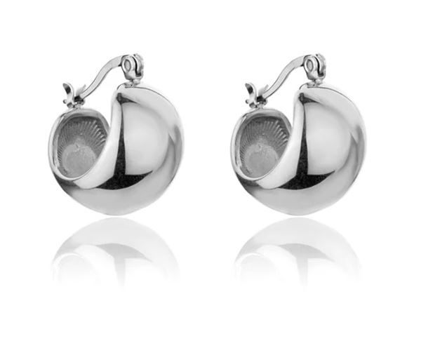 Marc Malone Masívne oceľové náušnice Sabrina Silver Earrings MCE23157S