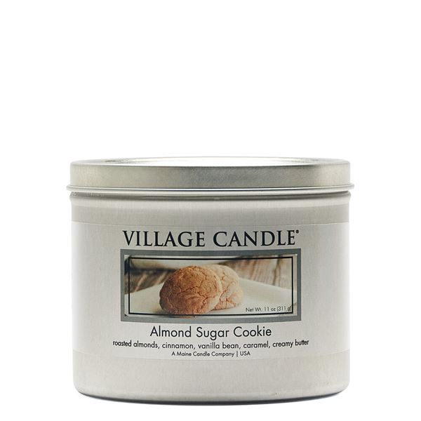 Village Candle Vonná sviečka Mandľová sušienka (Almond Sugar Cookie) 311 g